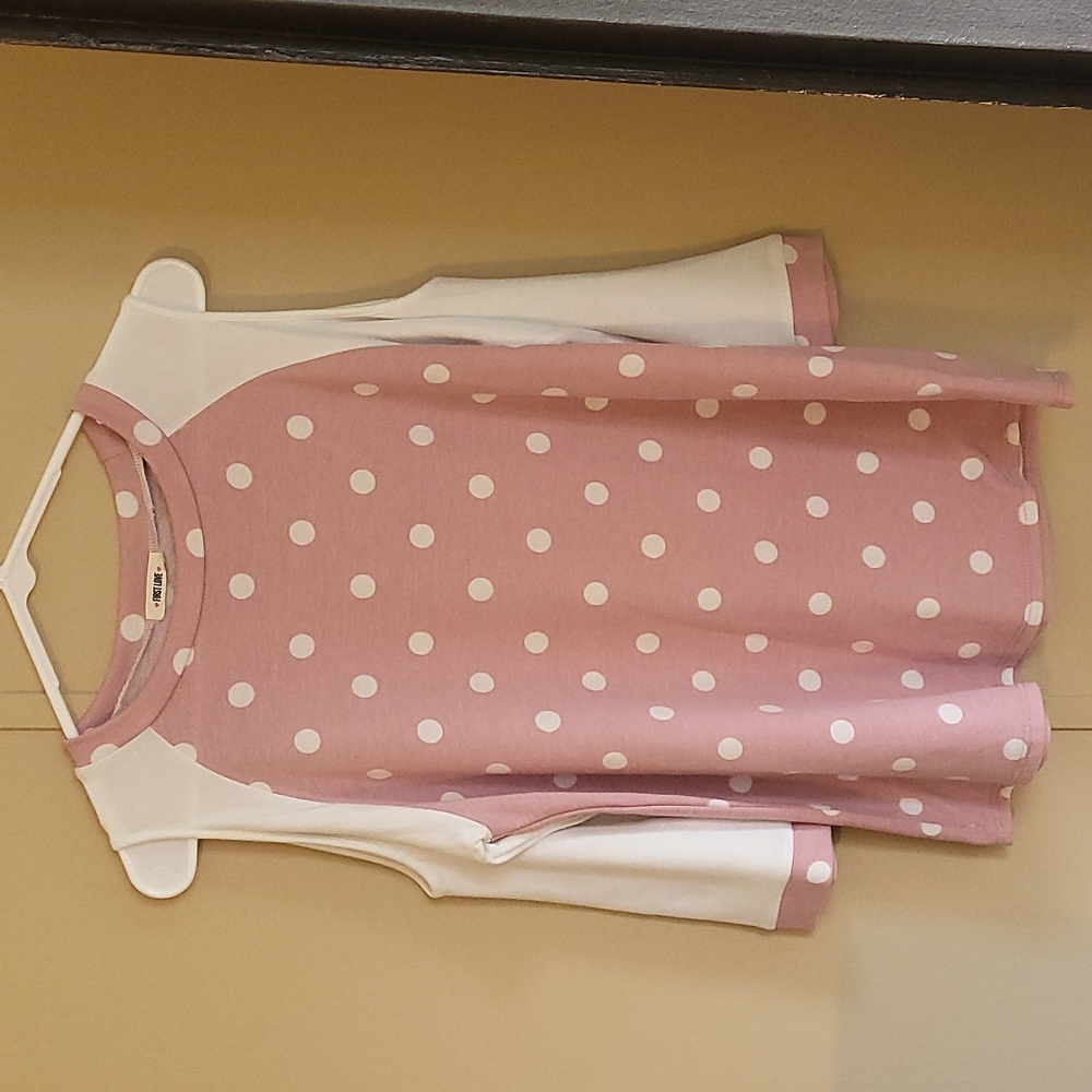 First love shirt with arm cutout